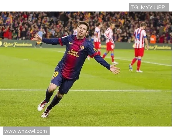 最壮足球明星的力量与魅力揭秘他们如何在赛场上展现非凡风采